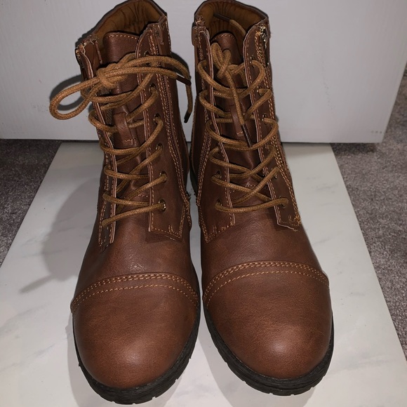 Combat boots - Picture 2 of 5